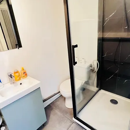 Superbe En Duplex - - Parking Gratuit Appartement